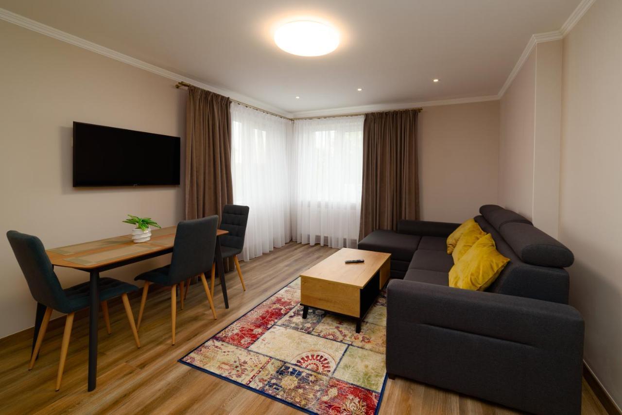 Tako Apartments ไคลเพดา ภายนอก รูปภาพ
